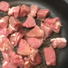豚ヒレ肉ブロックの角煮 野菜も一緒に煮てokです レシピ 作り方 By Bistromiti R 楽天レシピ 豚ヒレ肉ブロックの角煮 野菜も一緒に煮てokです レシピ 作り方 By Bistromiti R 楽天レシピ